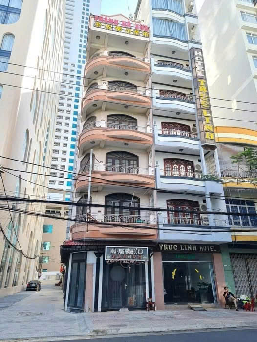 Bán khách sạn 7 tầng khu phố tây Hùng Vương - Lộc Thọ - Thành Phố Nha Trang