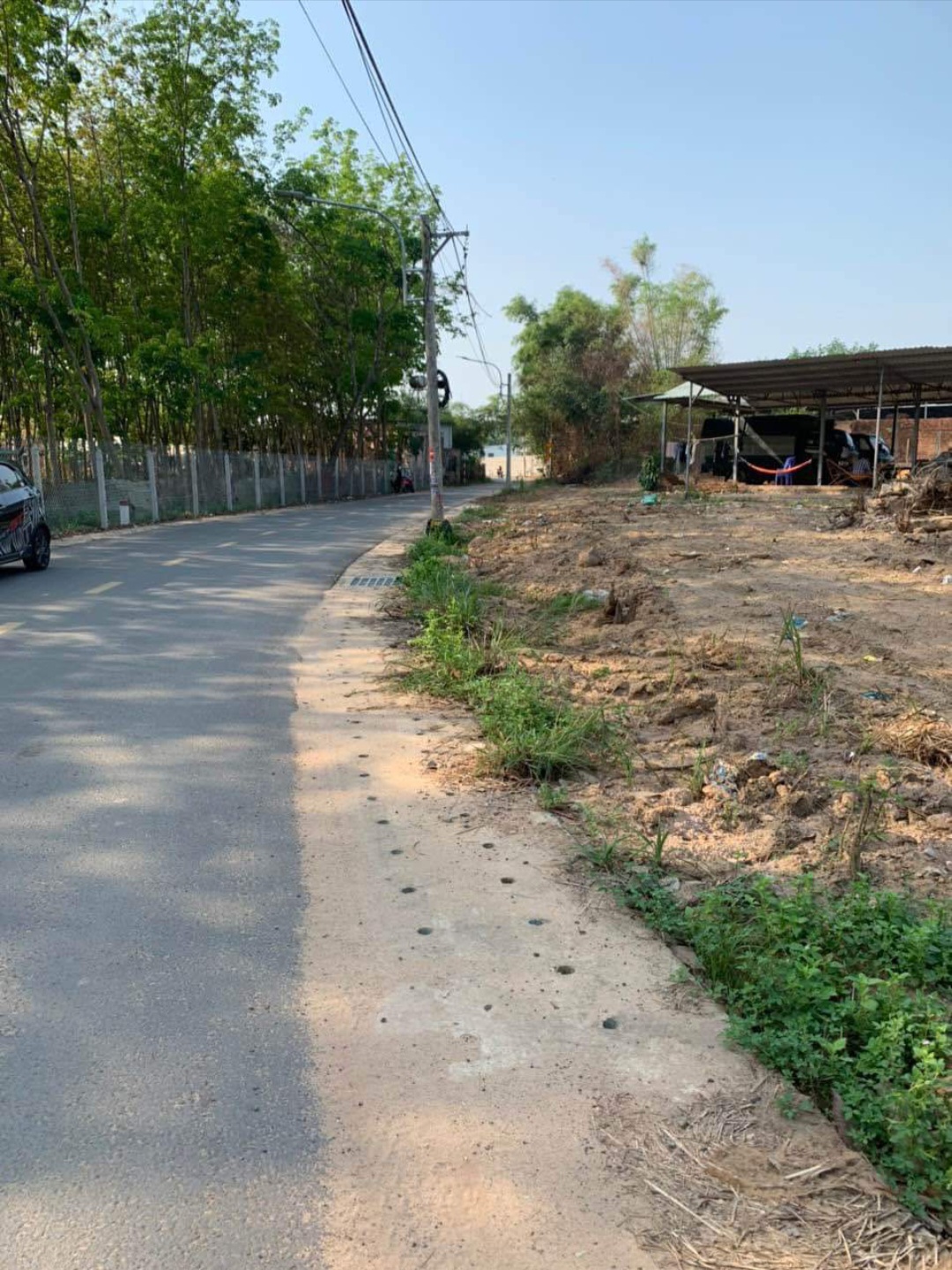 Bán lỗ lô đất 300m2 kế bên KCN giá 350 triệu